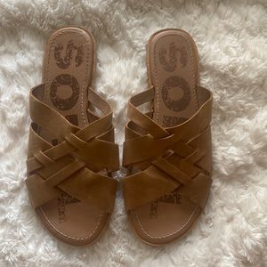 [Sorel] Tan Leather Woven Slip On Sandals